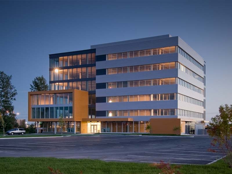 FTQ offices in Brossard wireless cellular coverage installation